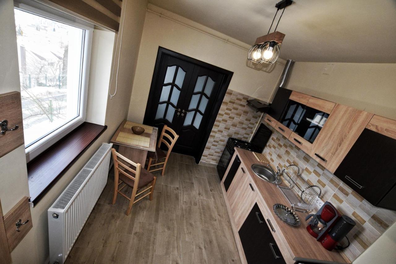 Flori'S Apartment 브라쇼브 외부 사진